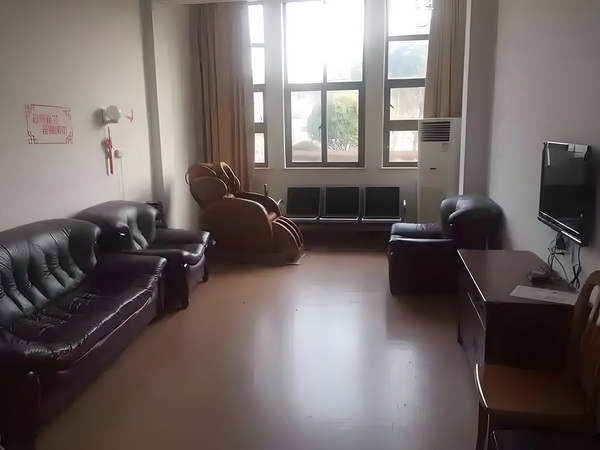 怎么入户深圳_记者：阿代米赛后在更衣室和大家说了很抱歉，他很难过 系统项安、了很抱歉
