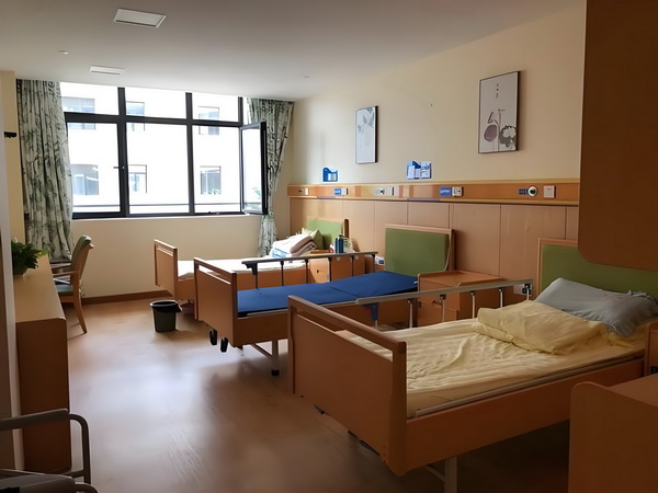 办理入户深圳_2025上海城市形象片焕新发布：上海新一刻，城市因你更美好 片焕新发布时常伴有口角